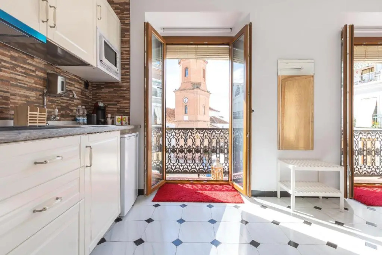 Salamandra Plaza B&B