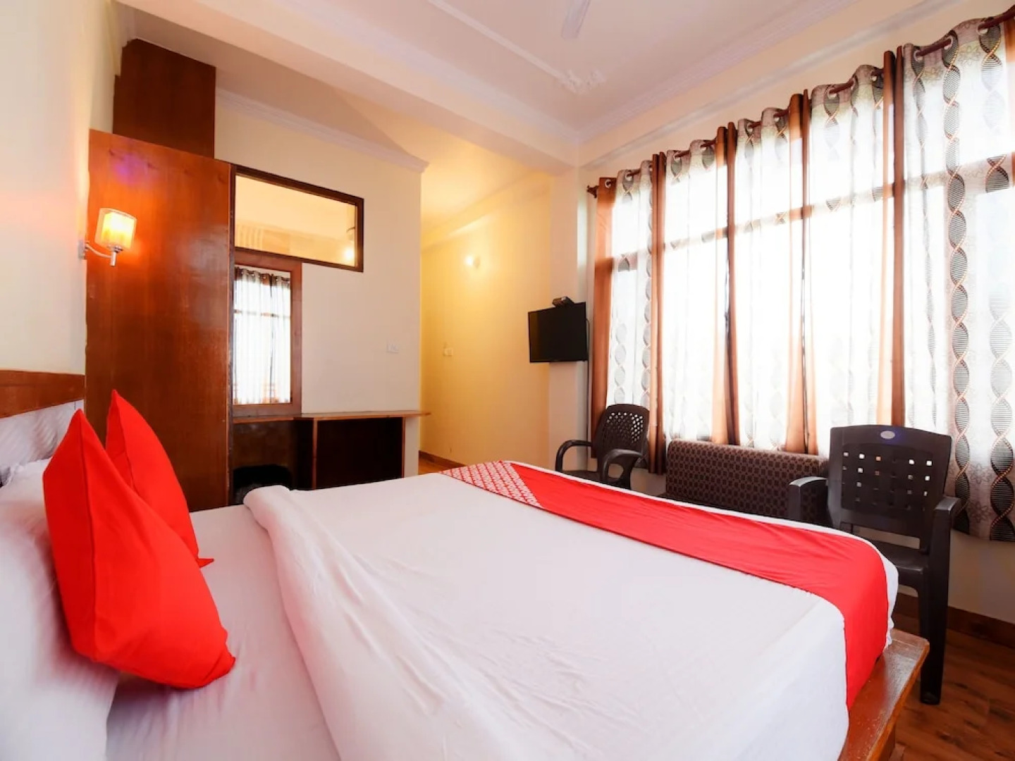 OYO 8143 Khushala Valley View