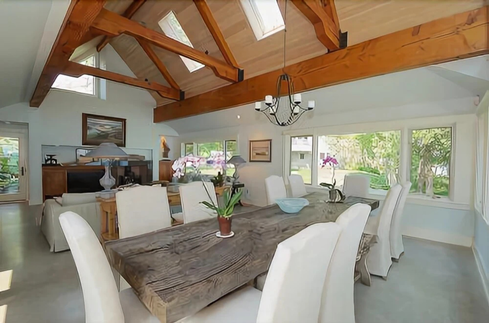 Sea Spray - Six Bedroom Home