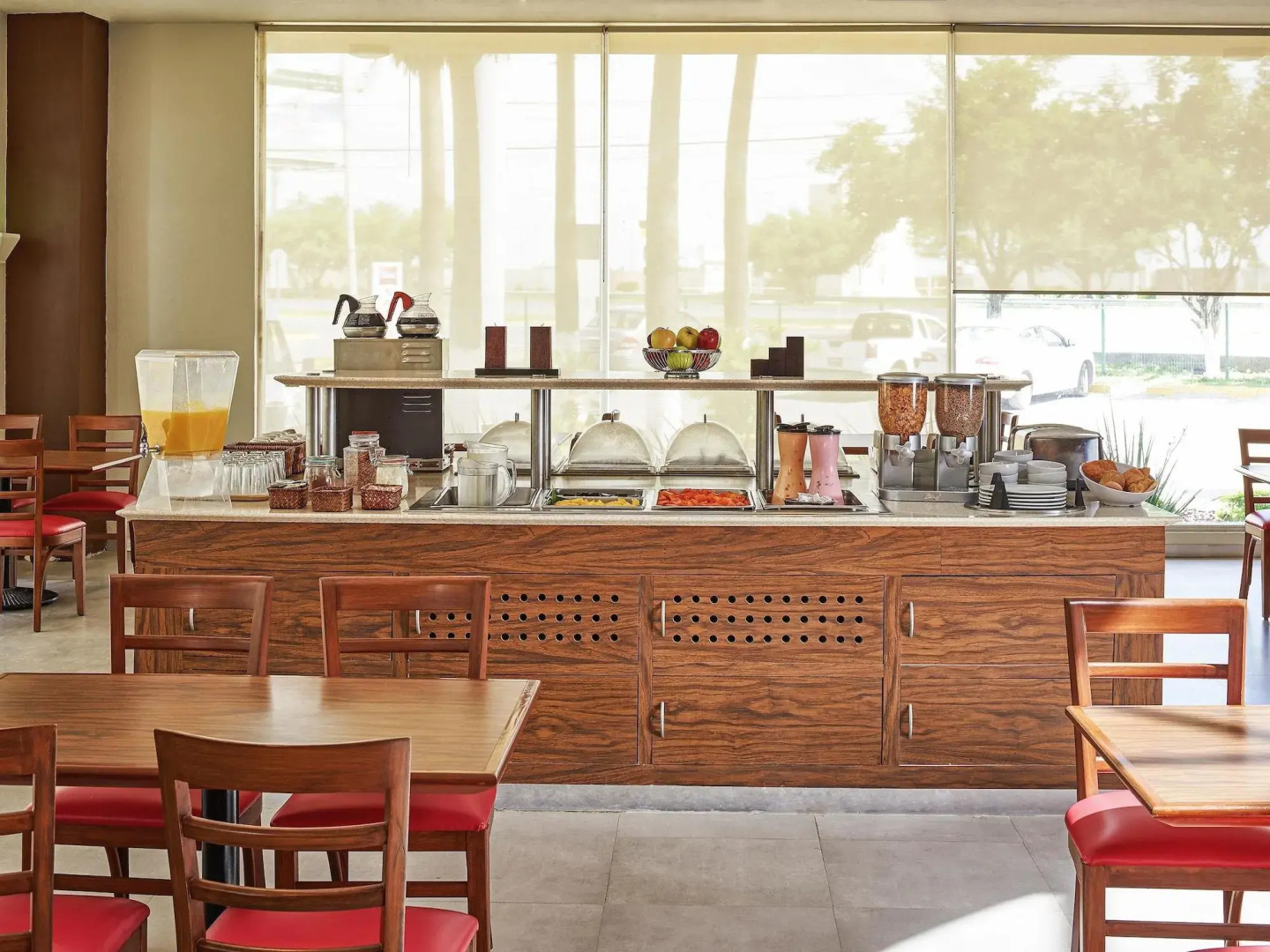 ibis Monterrey Aeropuerto