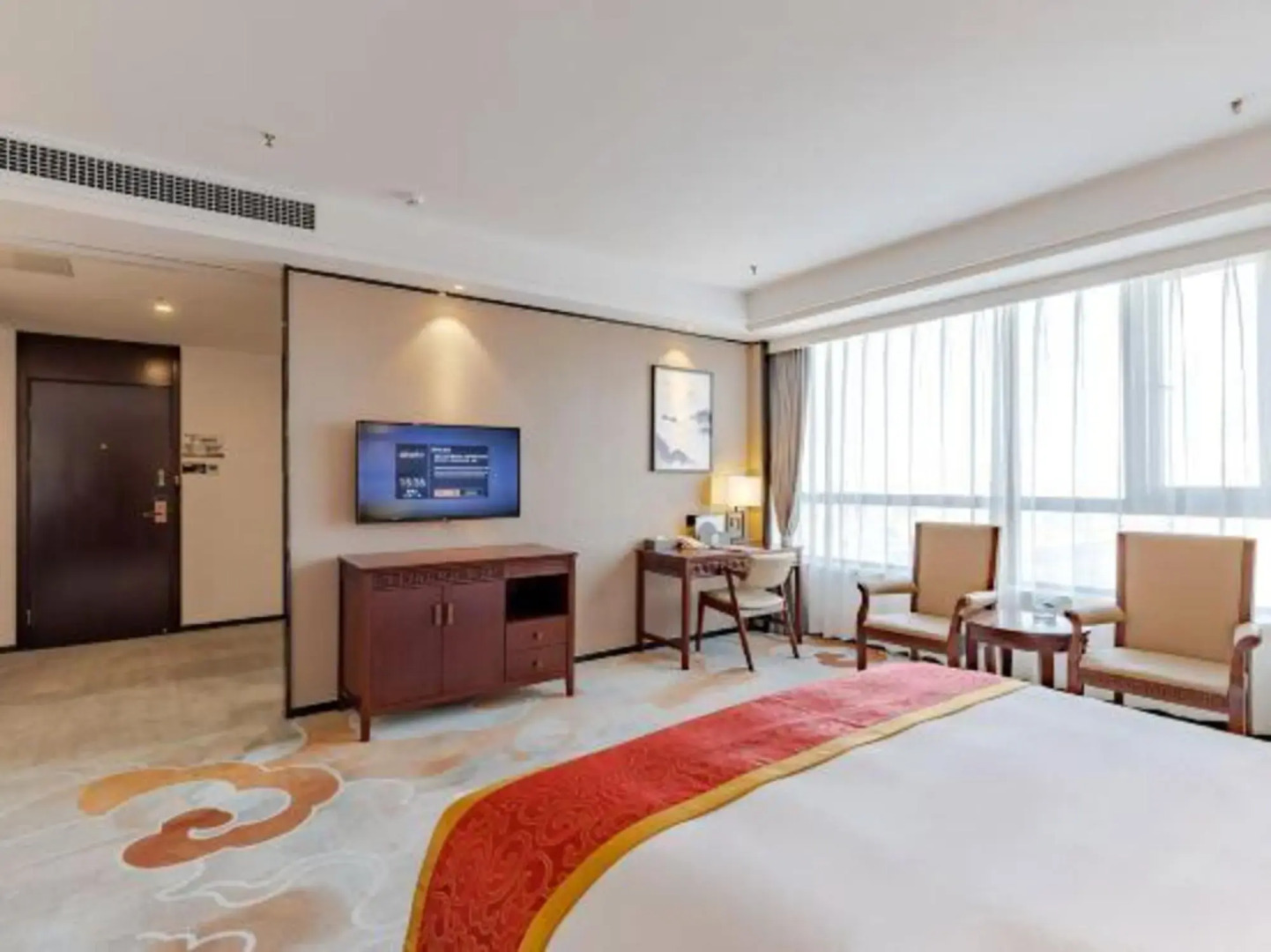 Huayuan International Hotel