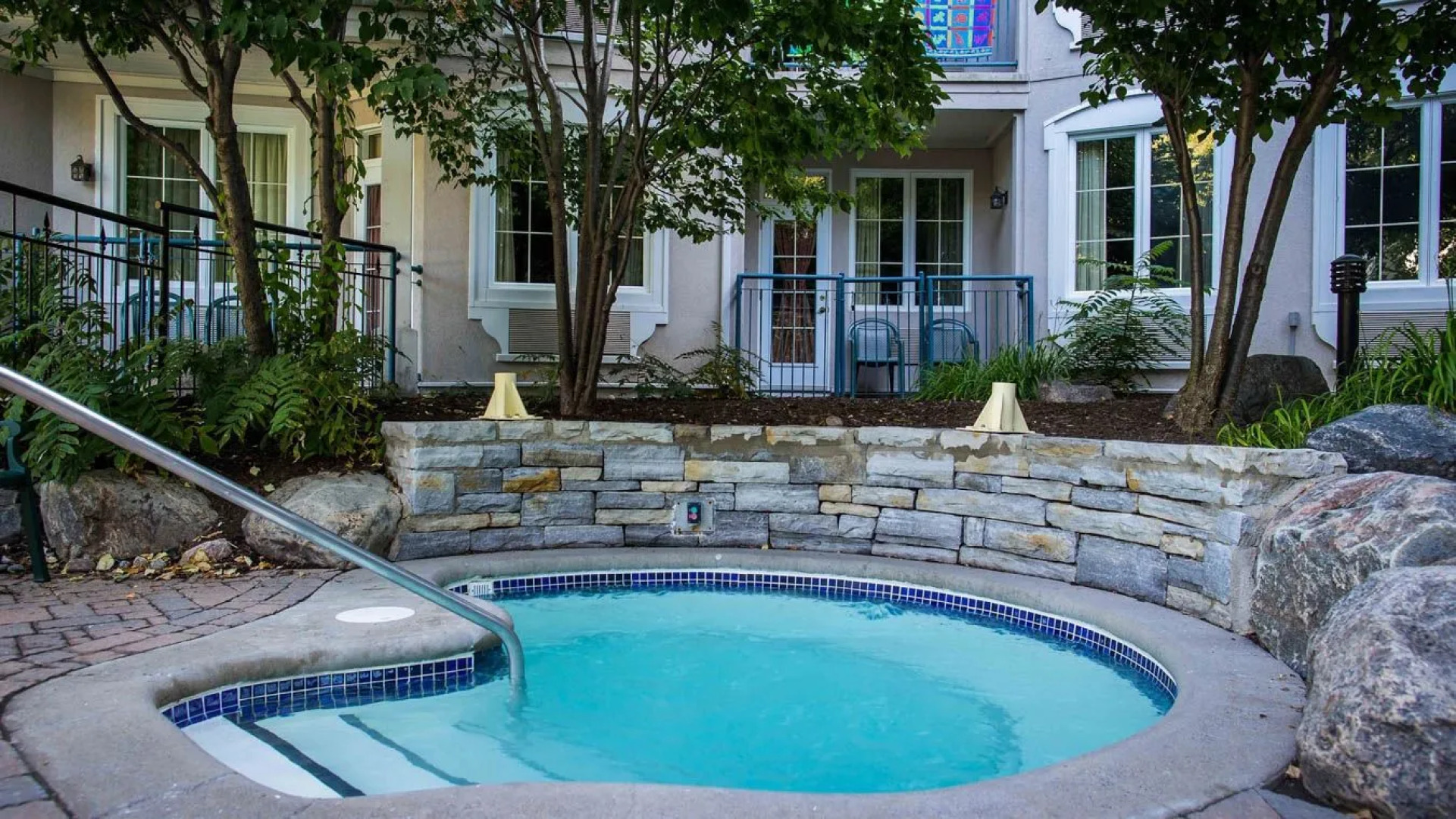 Holiday Inn Express and Suites Tremblant by IHG