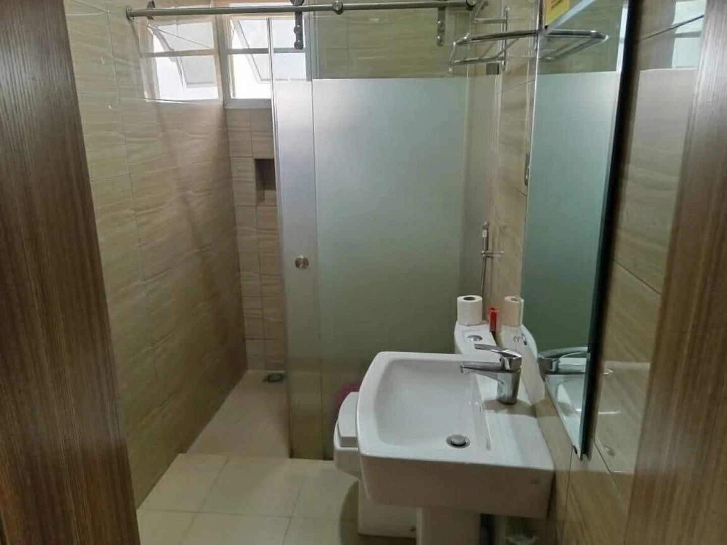 Eleventh House Hotel and Suites