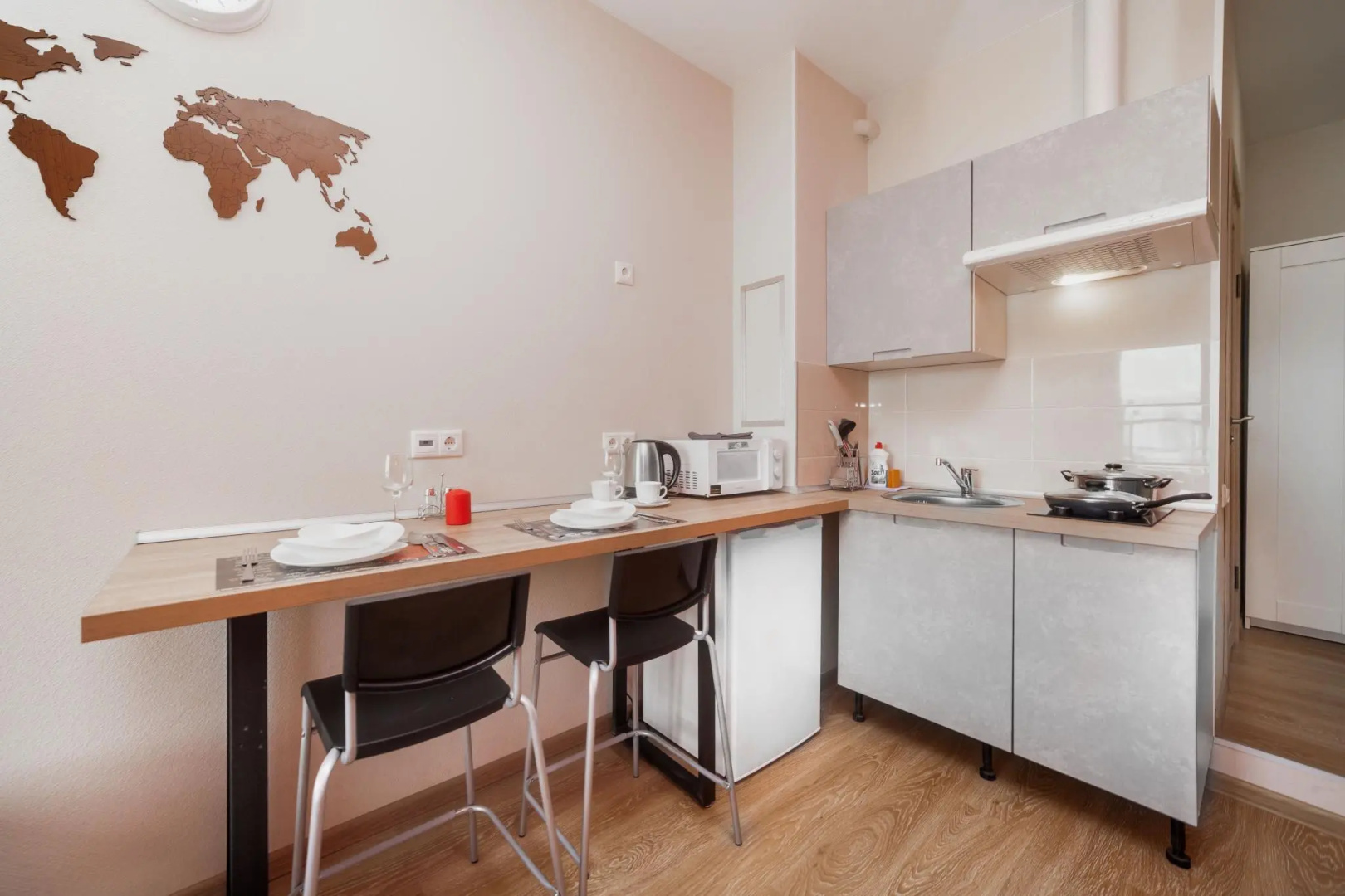 MOKO Apartments (МОКО Апартментс) на улице Саморы Машела