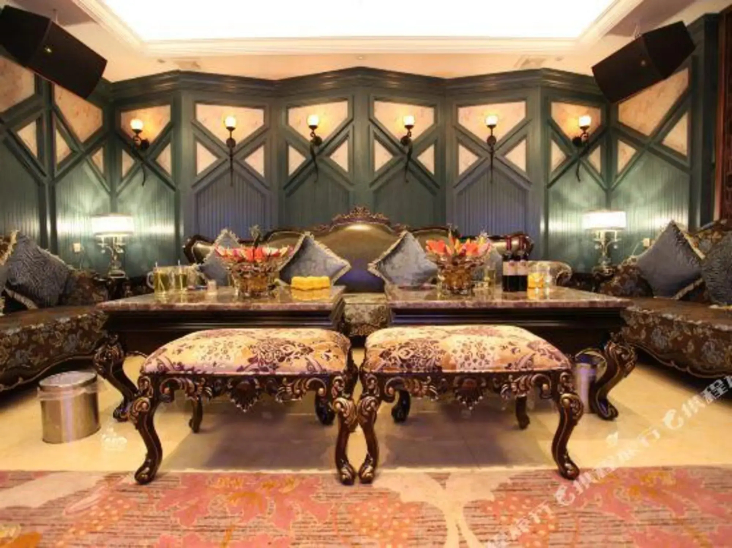Shenlongyingjia Hotel