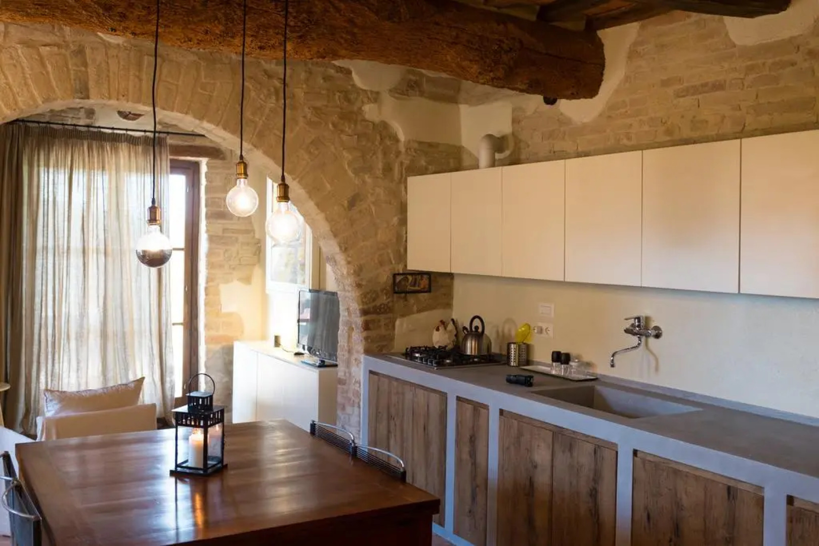 Umbria Country Shelter