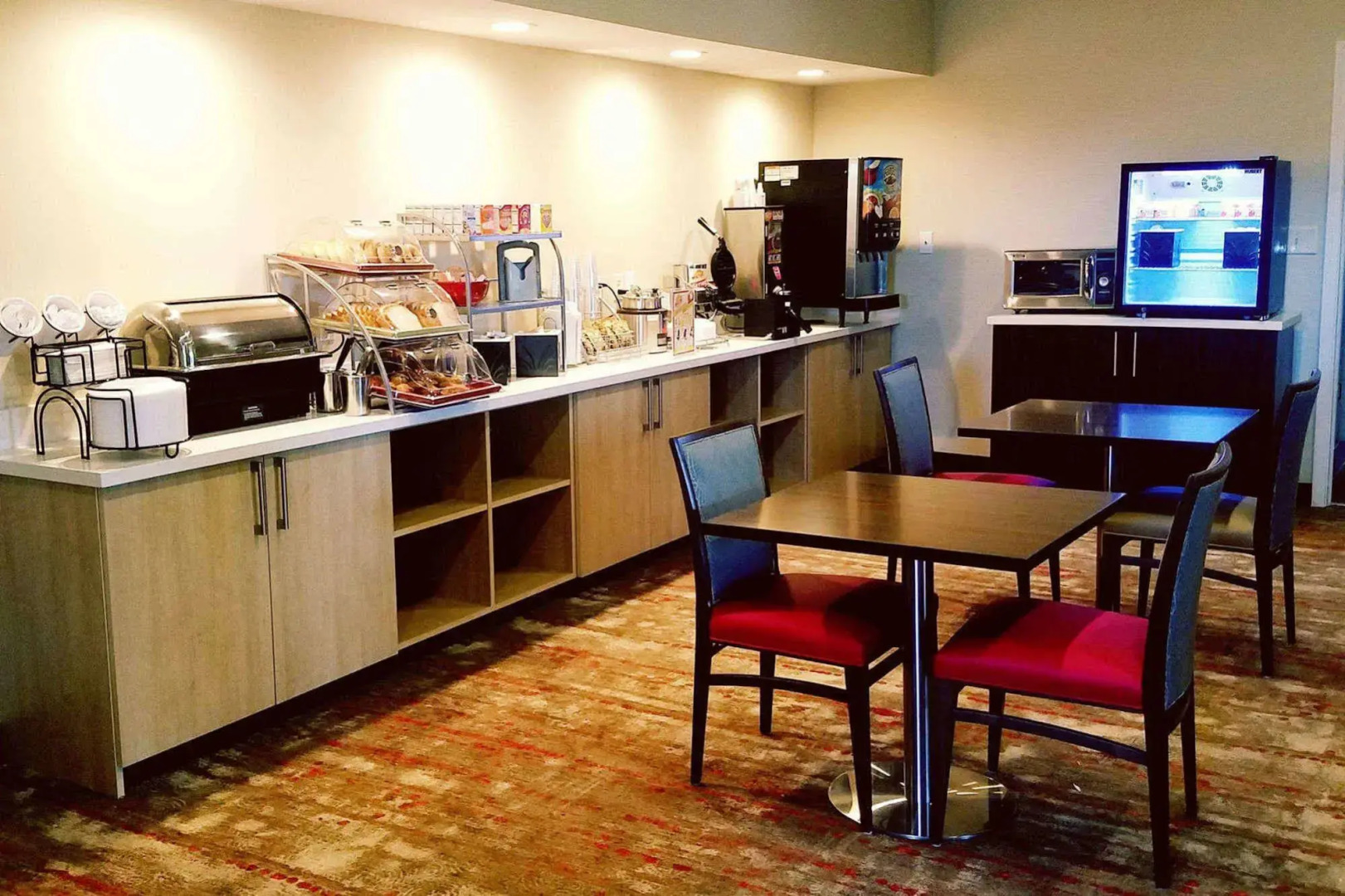 Hawthorn Suites by Wyndham Indianapolis North