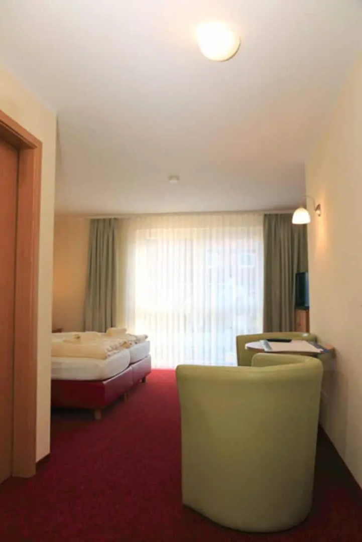 Strandhotel & Restaurant Mirow