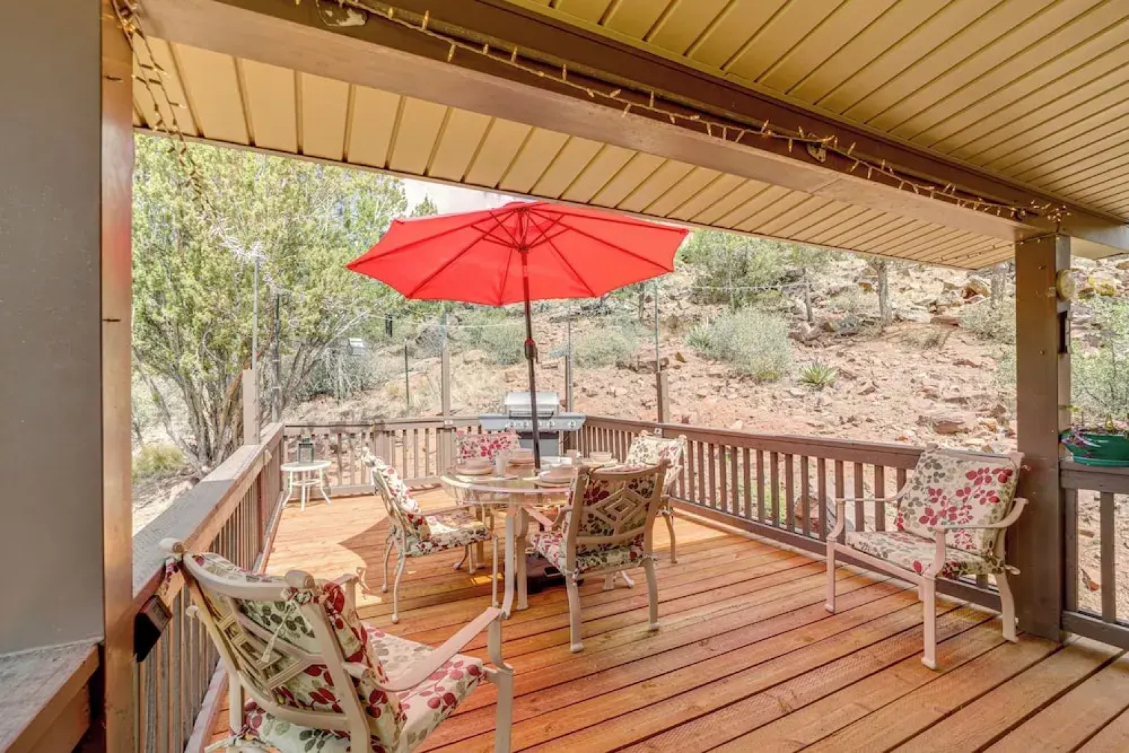 Mtn & Golf Course Views: Payson Retreat!