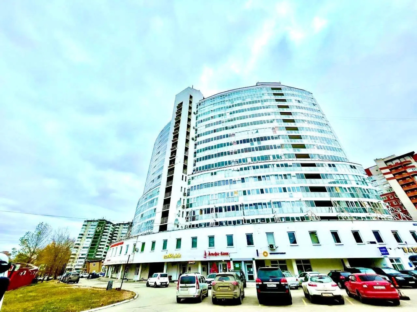 Логиновы.Apart на улице Мира