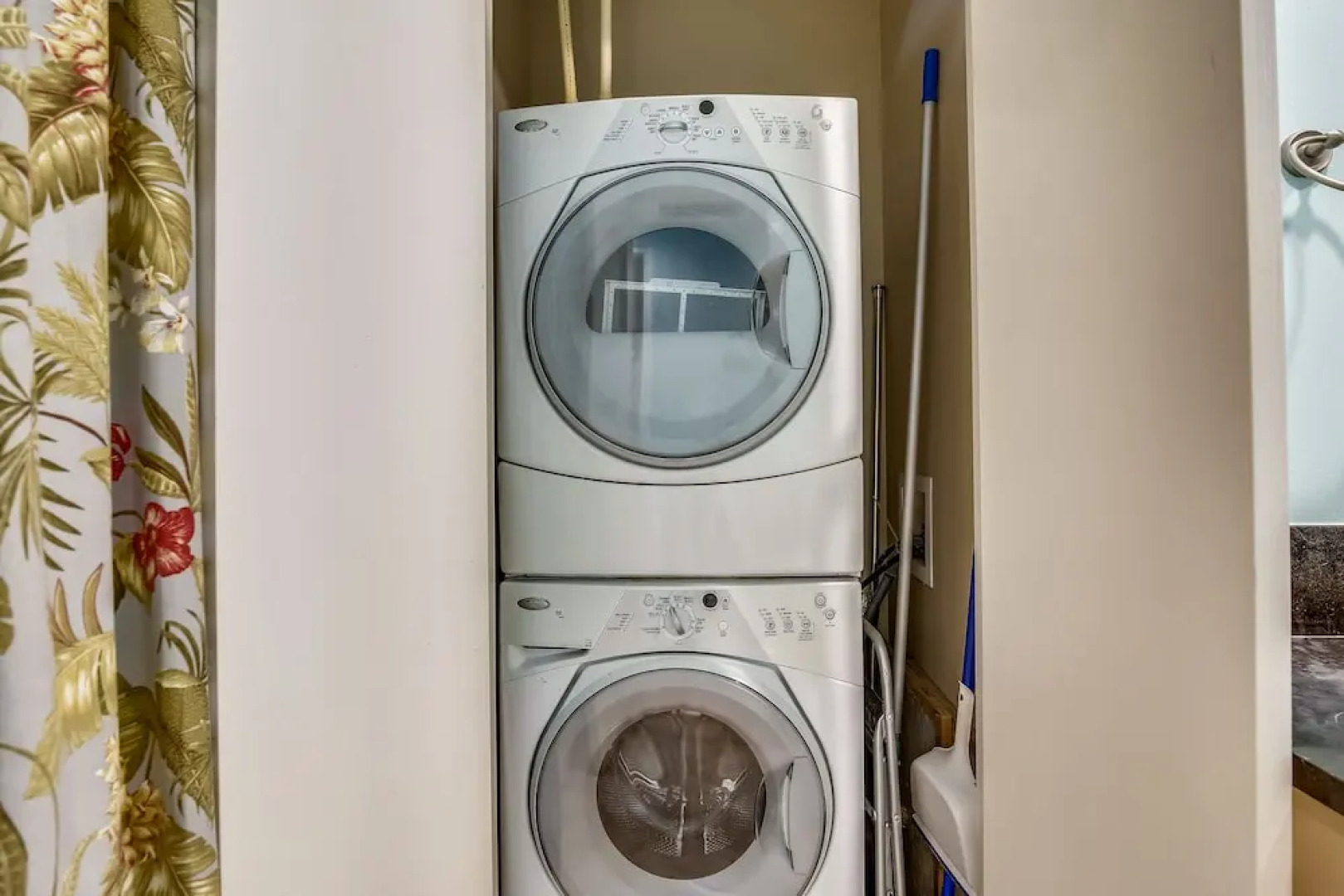 Diamond Beach 307 - Beach Getaway