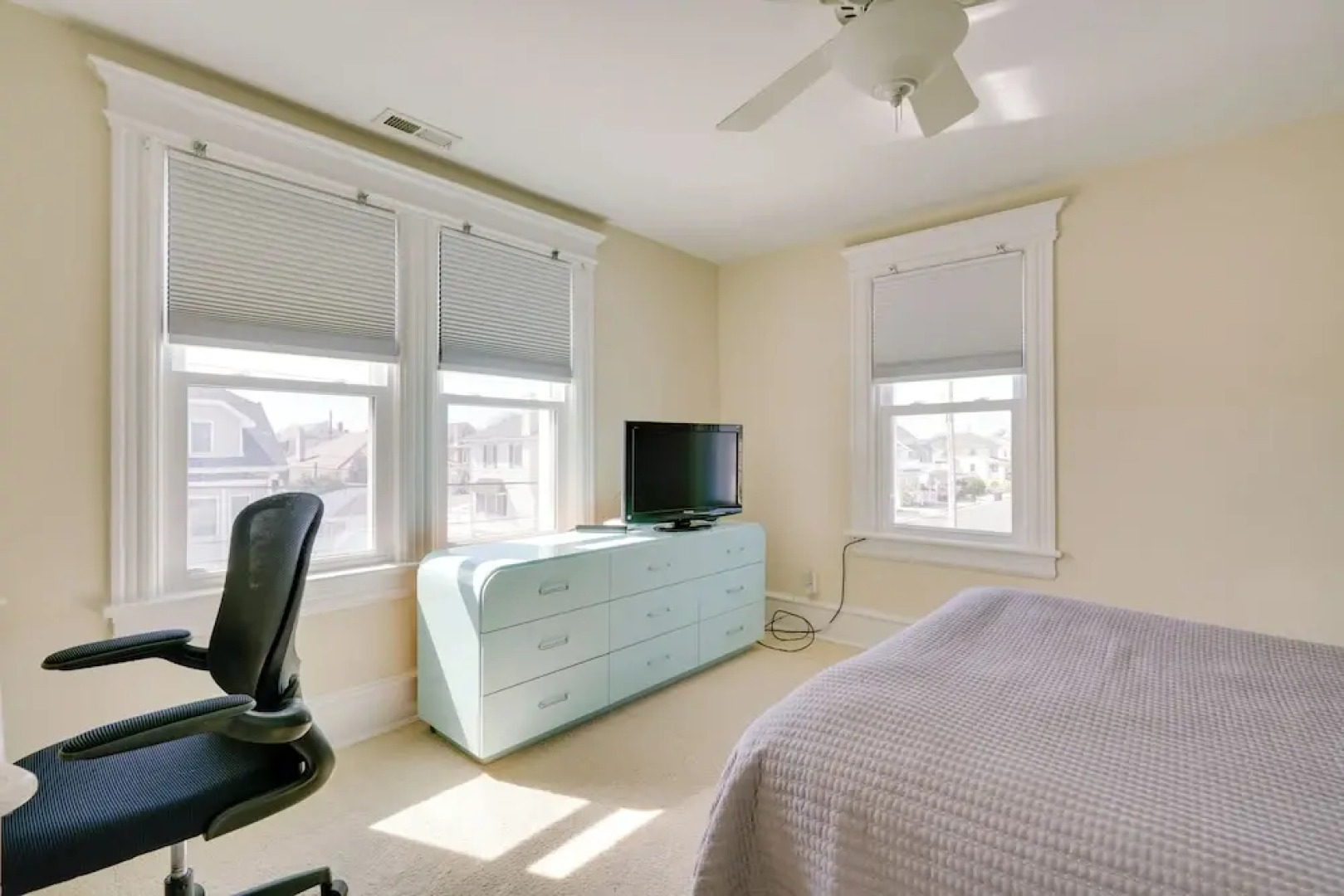 Ventnor City Retreat ~ 1 Block To Boardwalk!