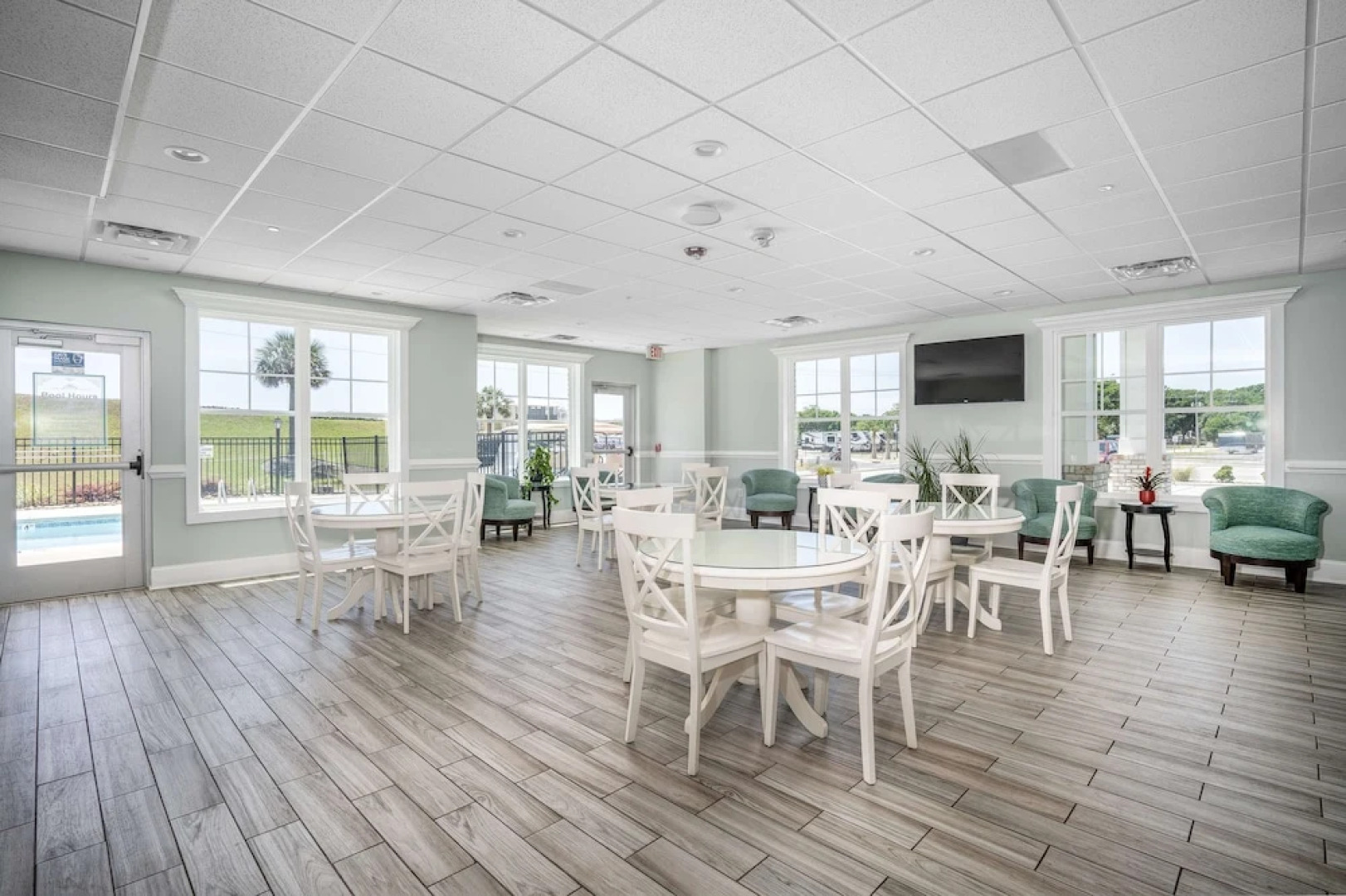 Lighthouse Suites, BWSC by Best Western