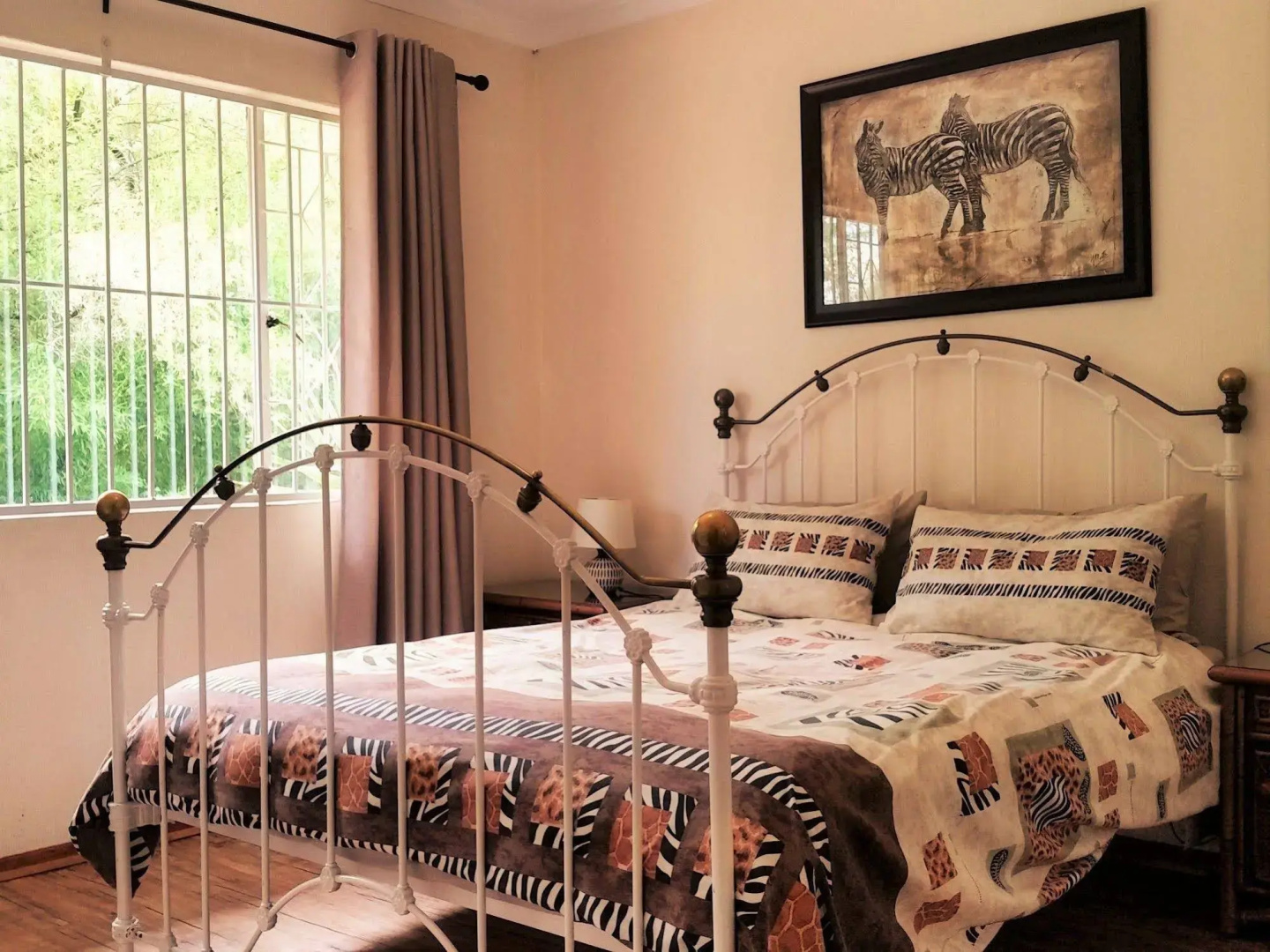 Pine Tree Lodge