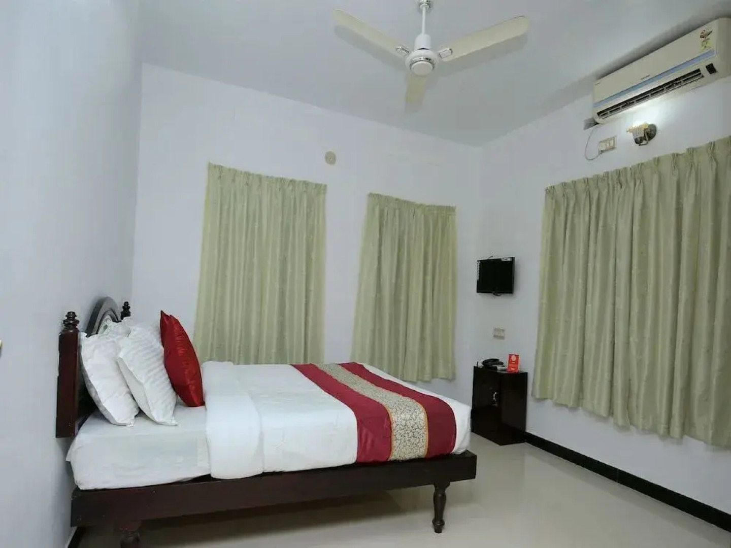 Hotel Penrallt Homestay by OYO Rooms