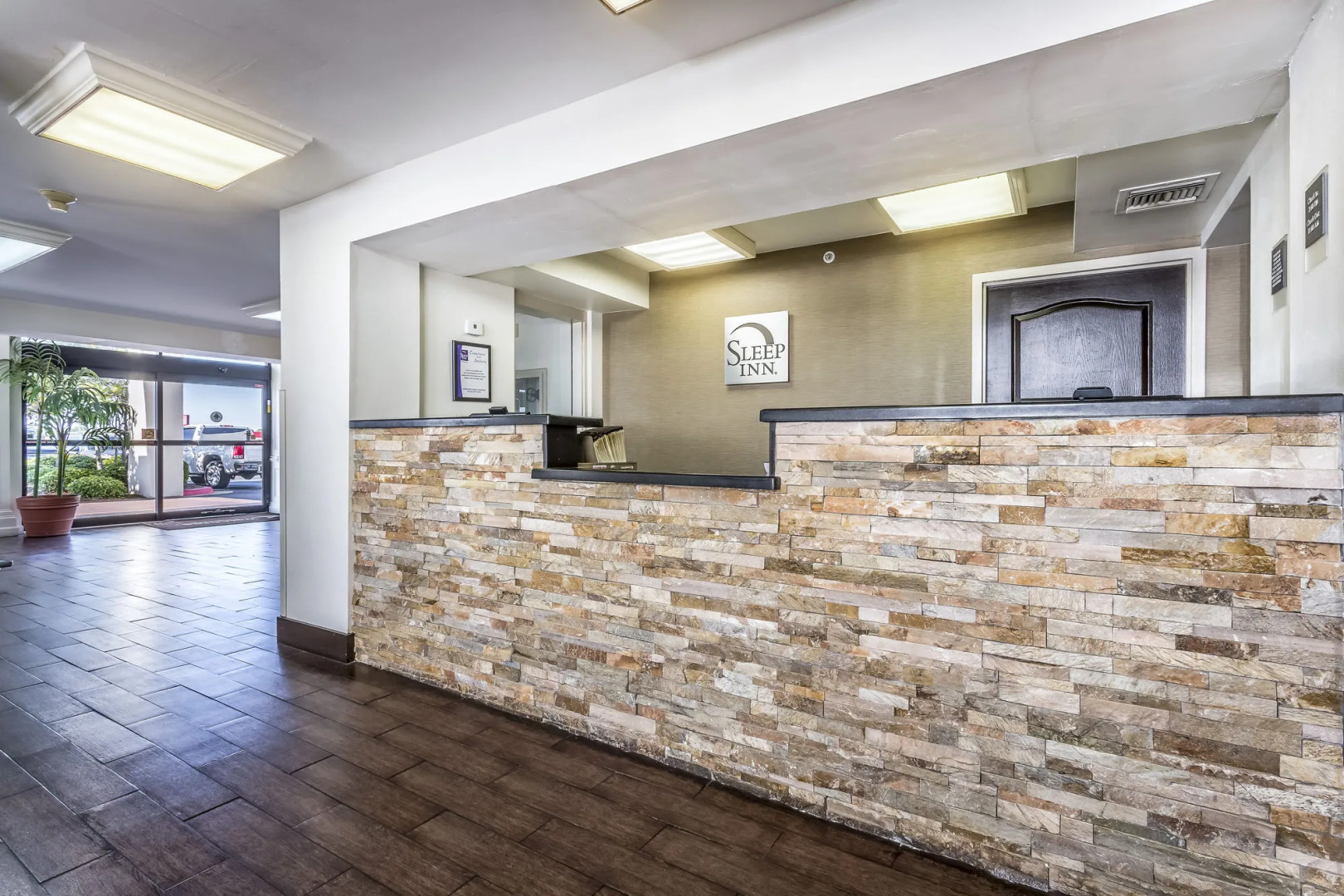 Sleep Inn On The Beach