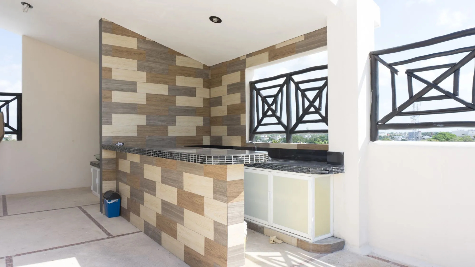 Hotel Suites La Roca