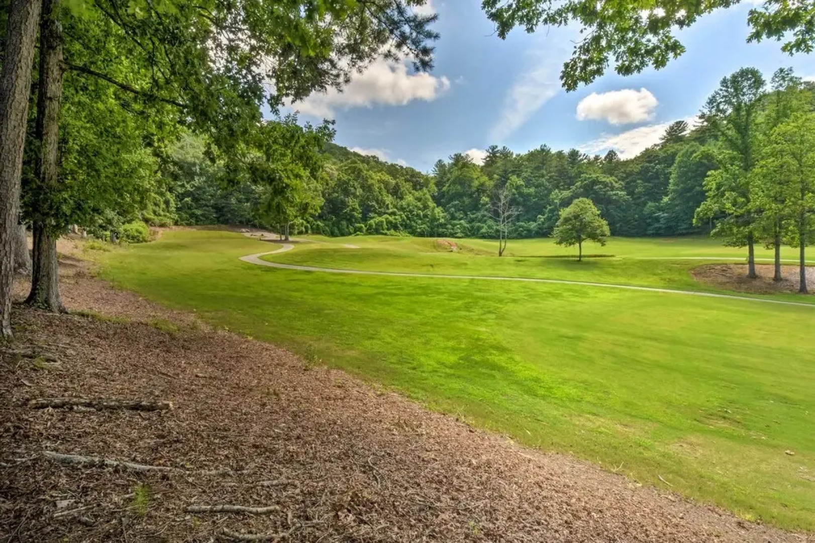 Sunny Clayton Condo on Kingwood Golf Course!