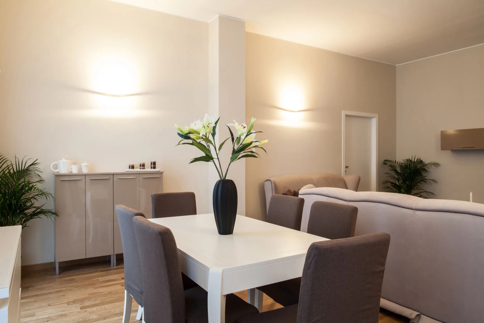 Milan Royal Suites & Luxury Apartments