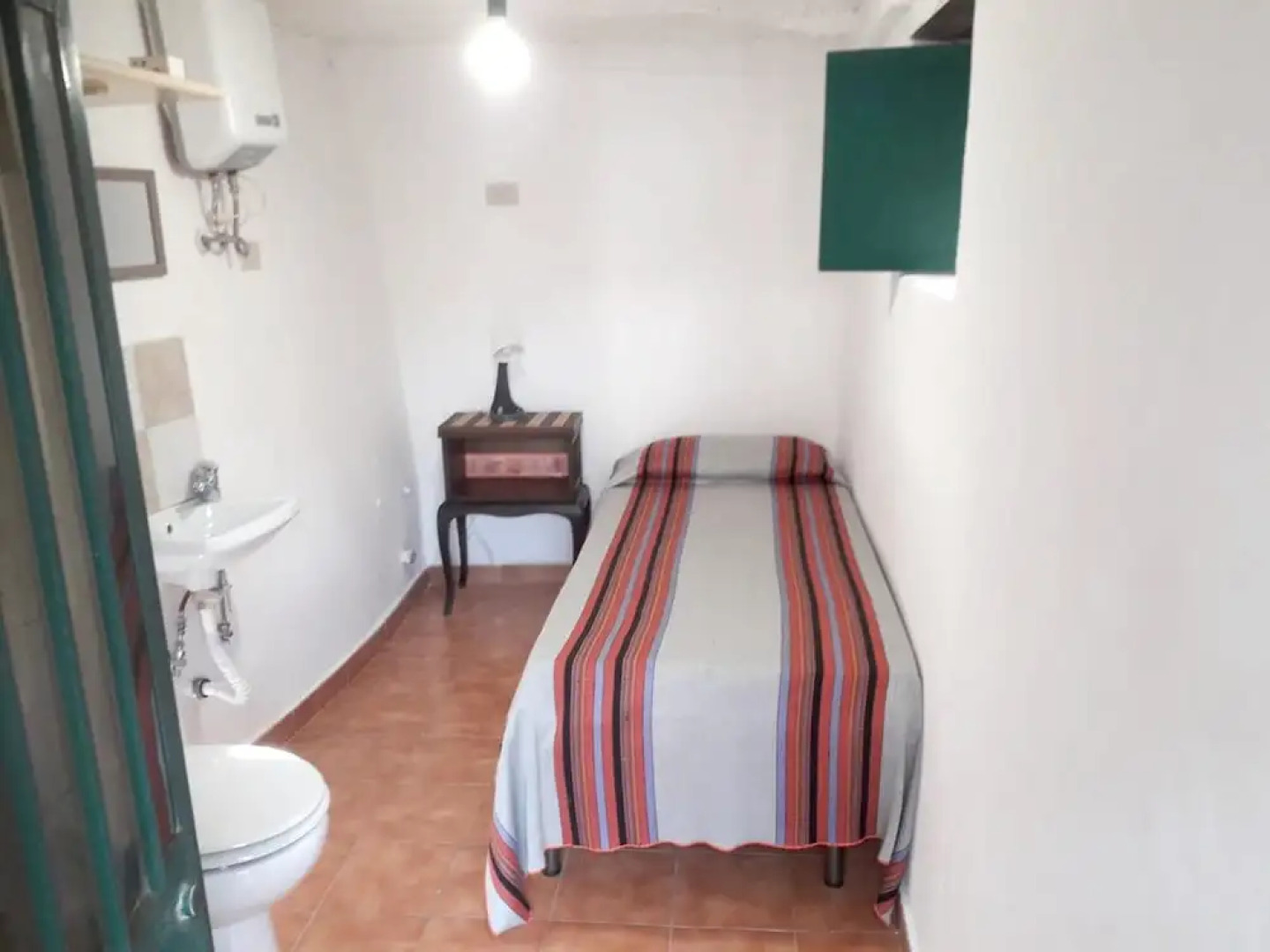 Apartment with One Bedroom in Gaggi, with Furnished Terrace - 11 Km From the Beach