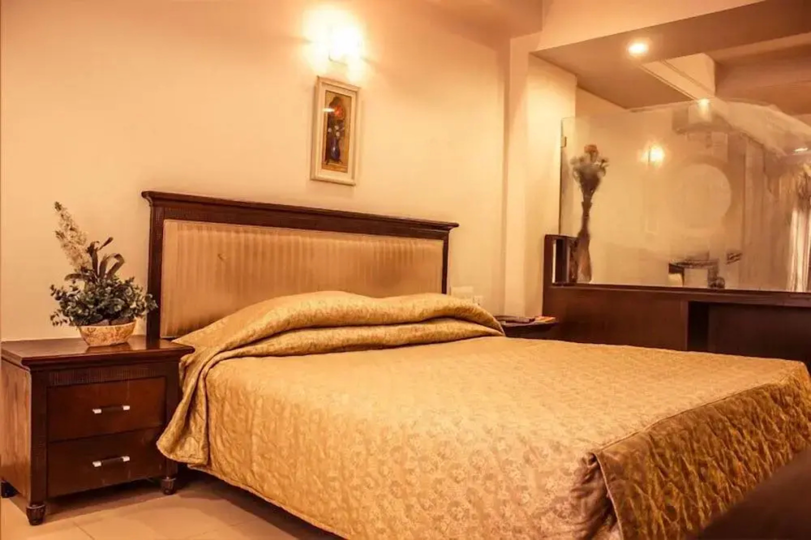 Hotel Ambience Executive