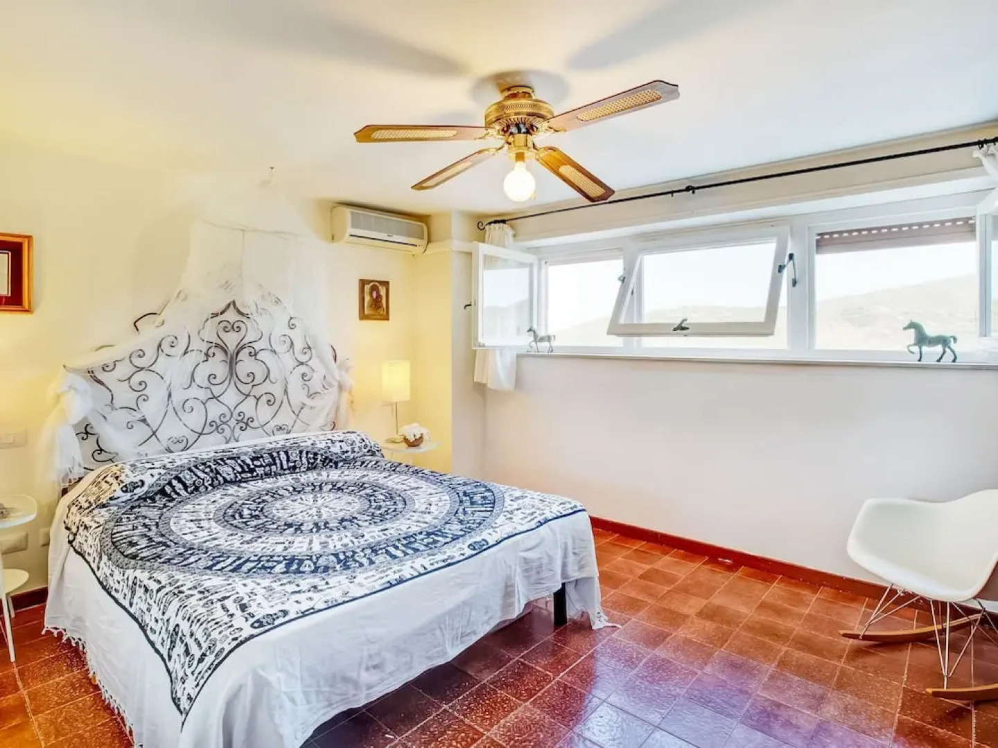 Inviting Apartment in Porto Santo Stefano near Sea Beach