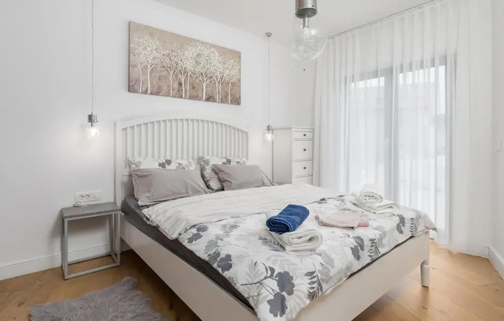 Stunning Home in Lun With 4 Bedrooms, Wifi and Outdoor Swimming Pool