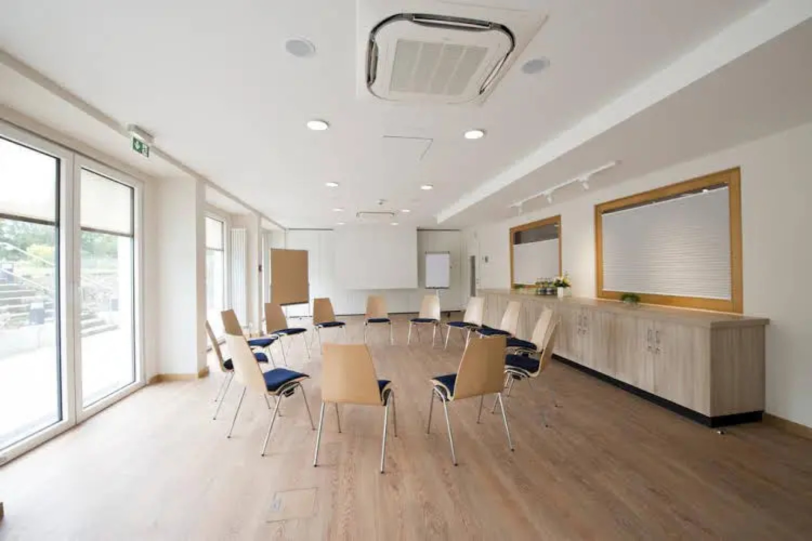 Hotel Der Akademie Heinrich Pesch Haus