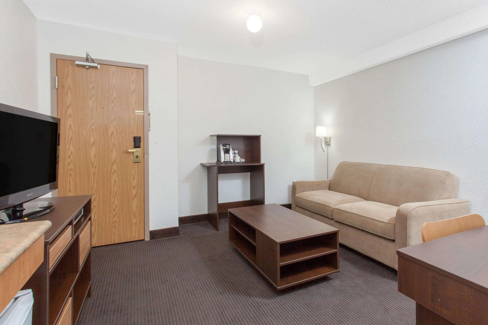 Super 8 by Wyndham Kenora