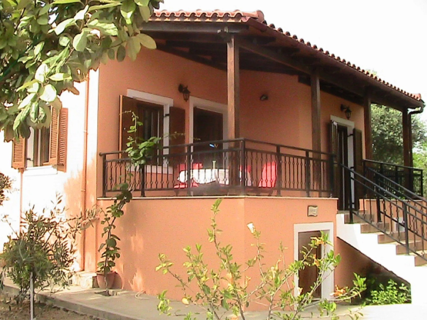 Villa in Crete Near Rethymno Beach