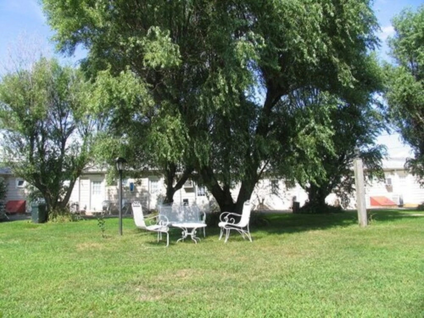 Southold Beach Motel