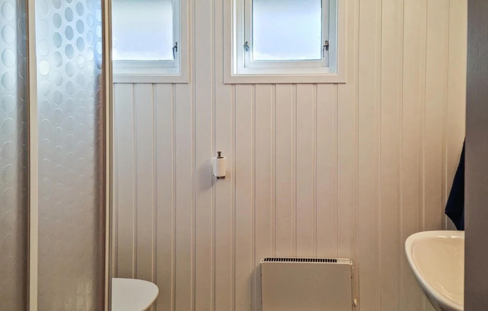 Nice Home in Lyngdal With Wifi and 4 Bedrooms