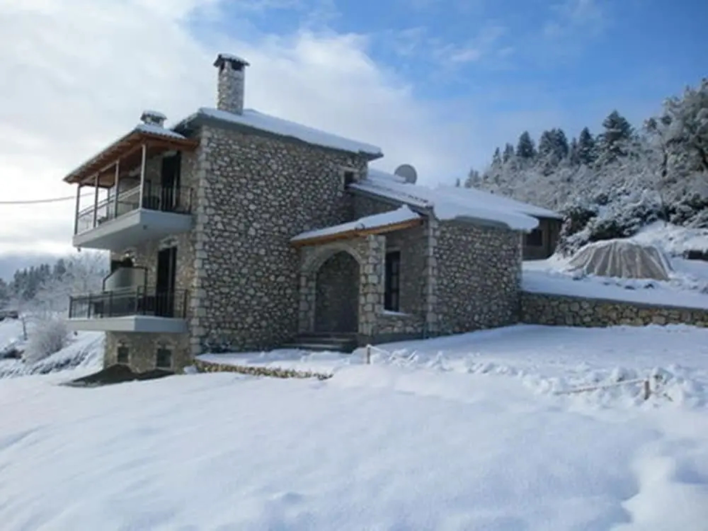 Kaloneri Rooms