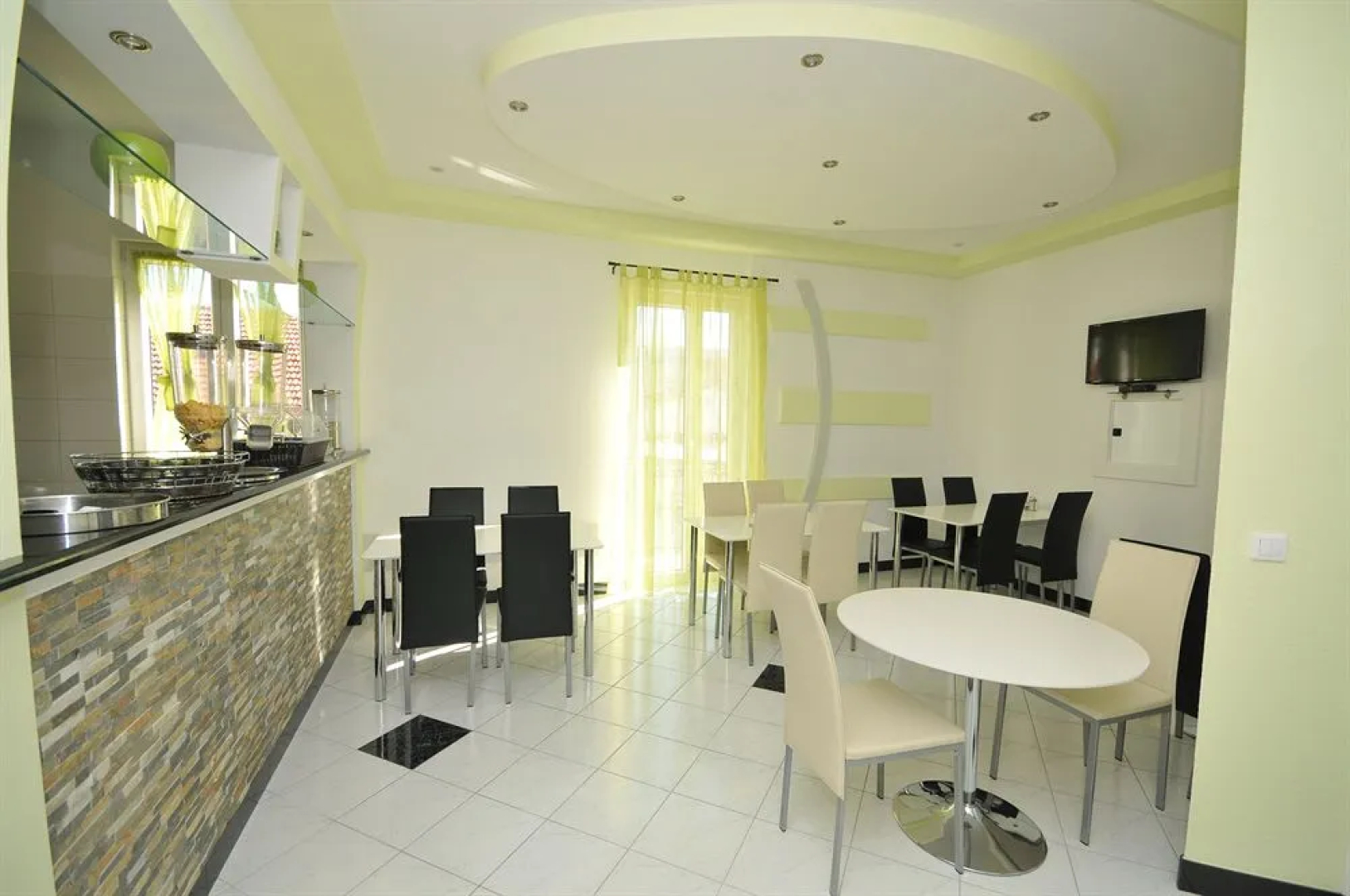 Apartments & Rooms Villa Maslina