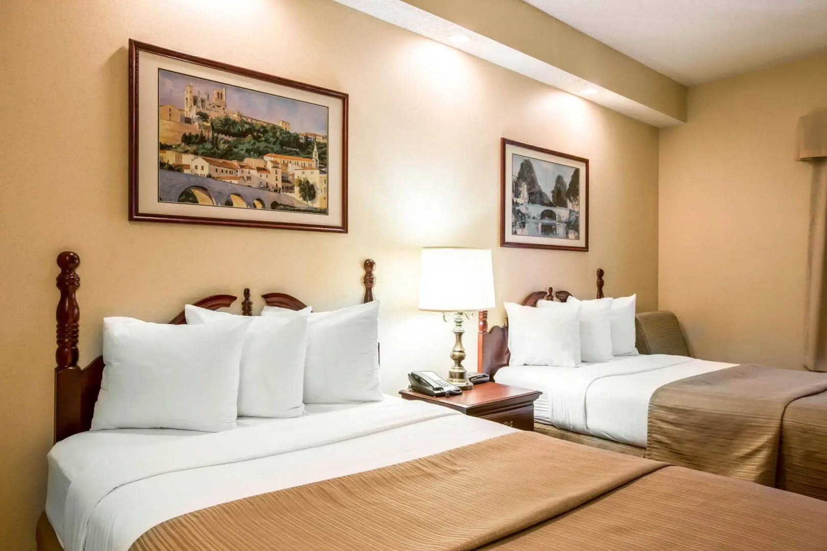 Quality Inn Greeneville - Tusculum