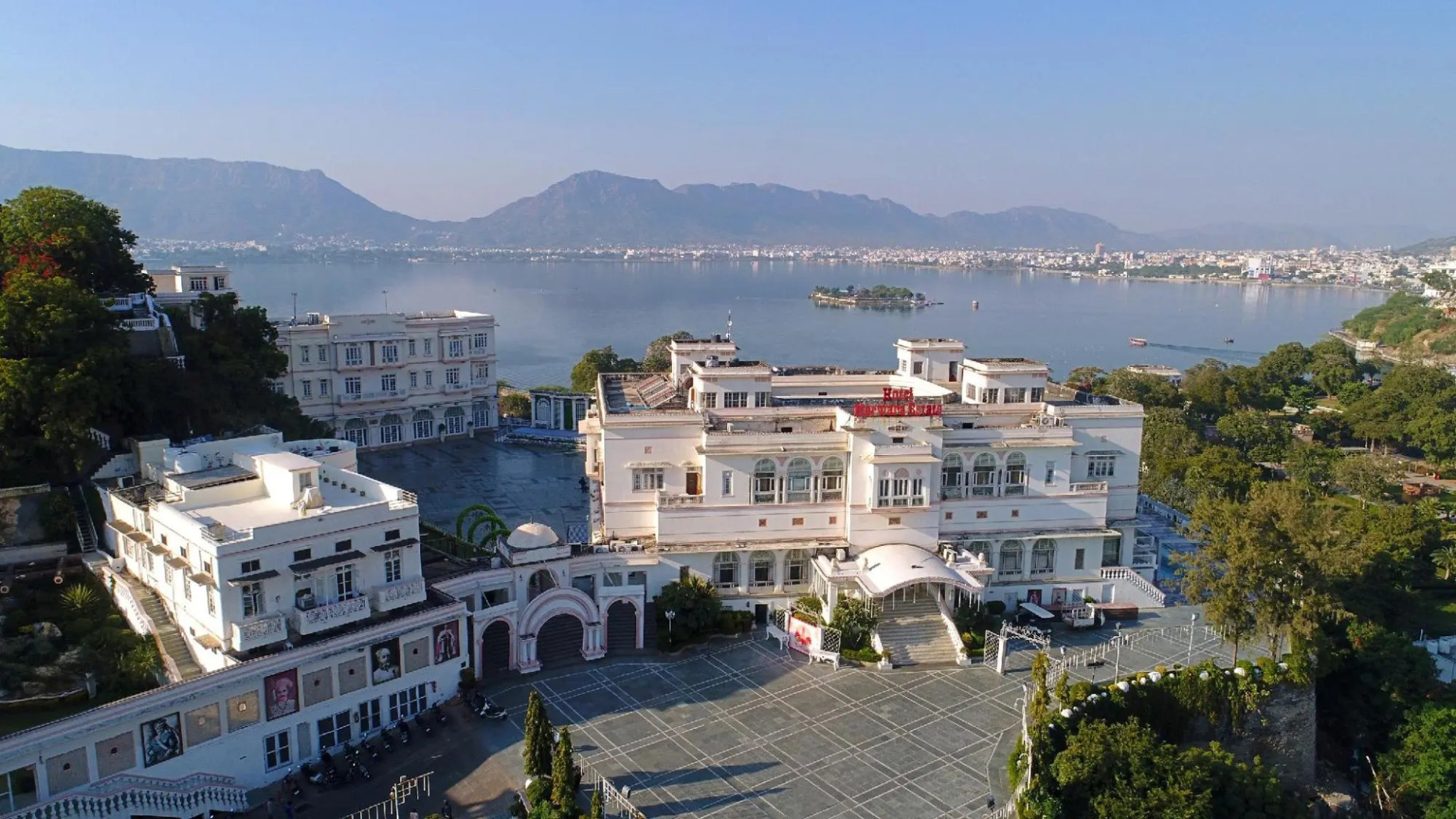 Hotel Merwara Estate