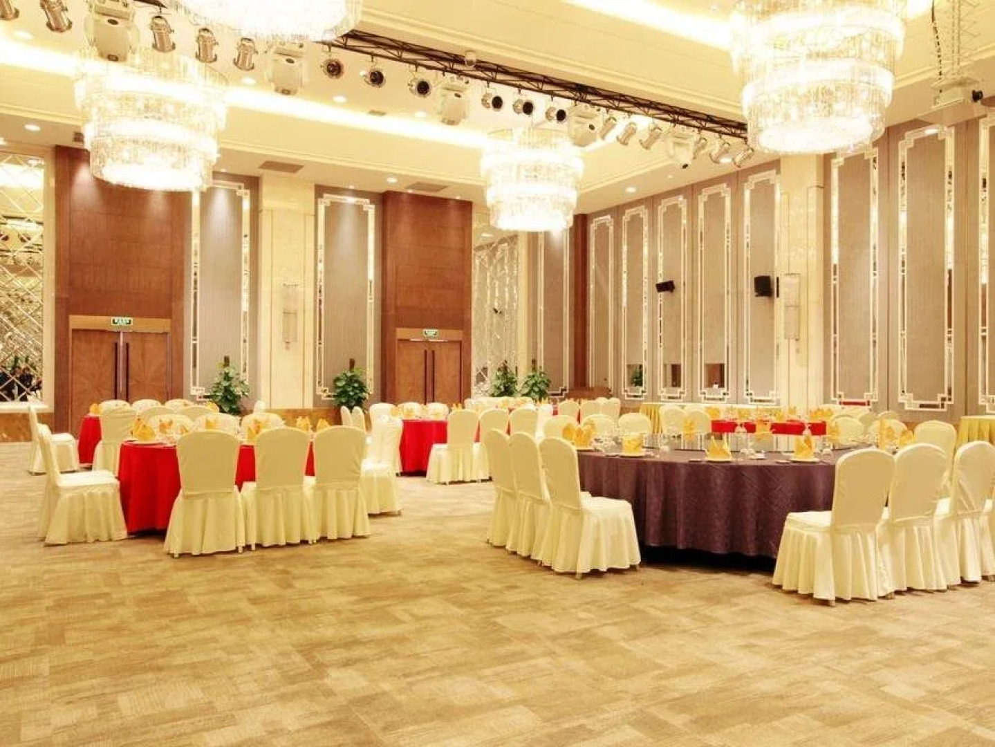 Nignbo Hefeng Garden Hotel