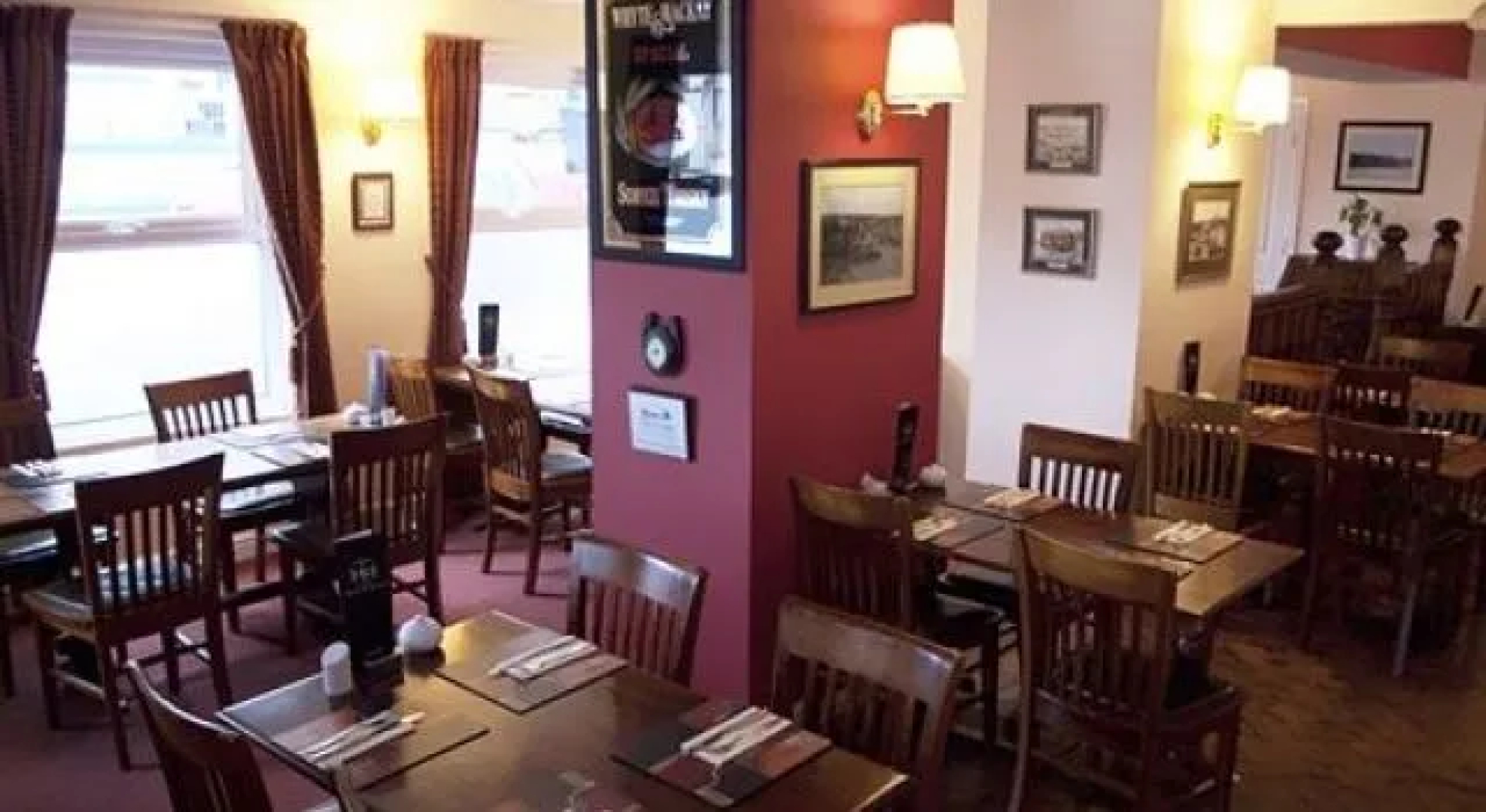 HQ Bar & Restaurant