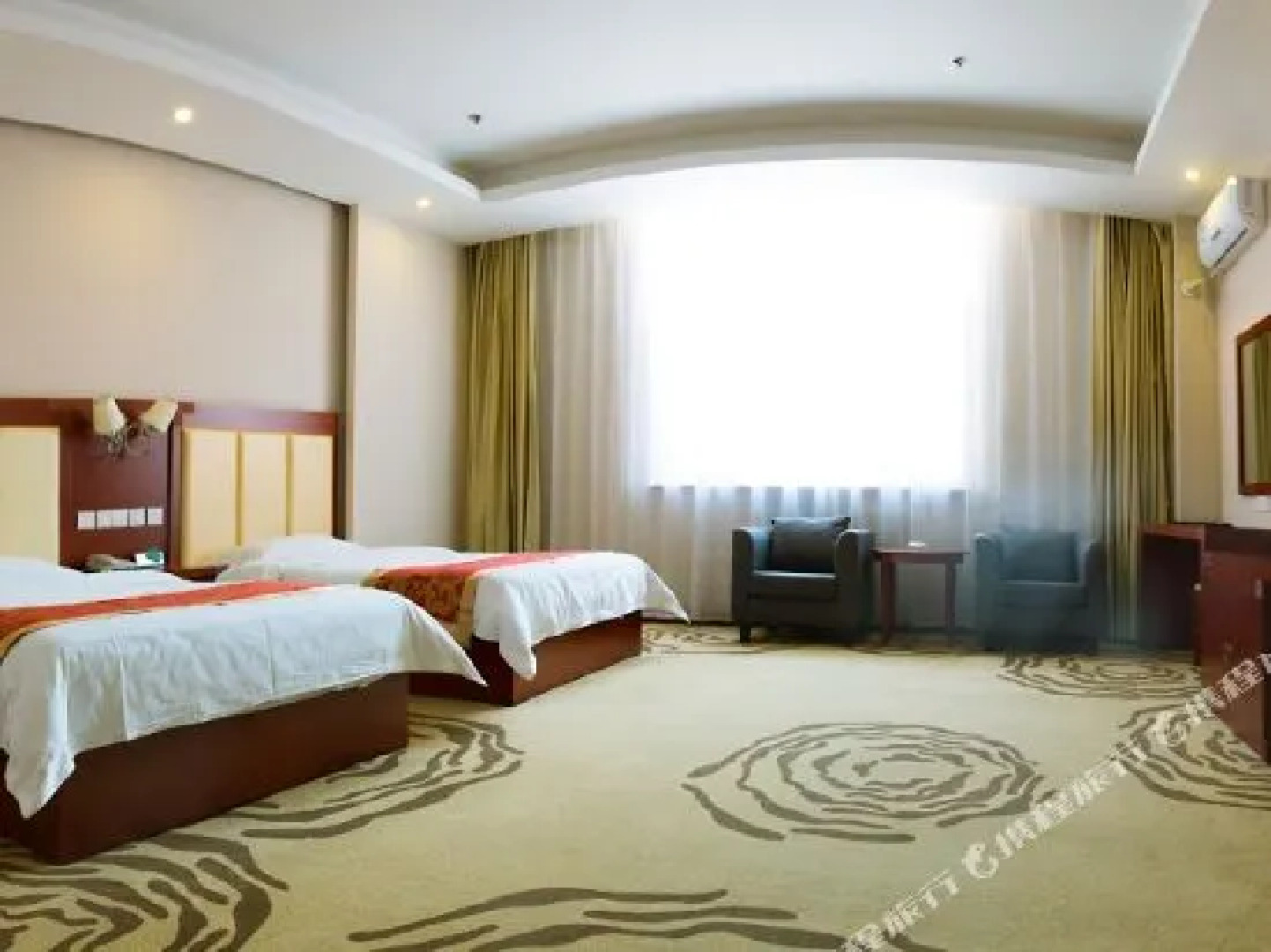Qianqiu Holiday Hotel Xilinhot