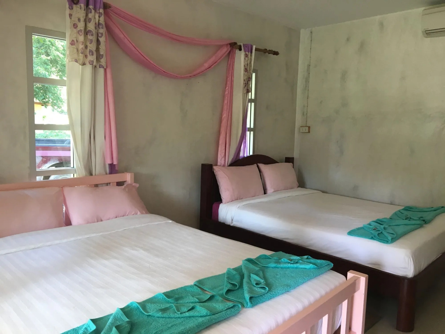 Lundaresort & Orchid