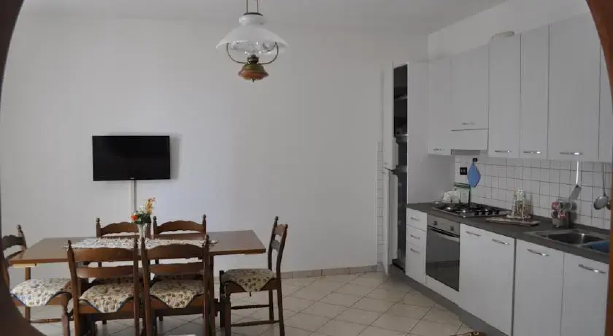 The Vivoli Villa, House & Apartments