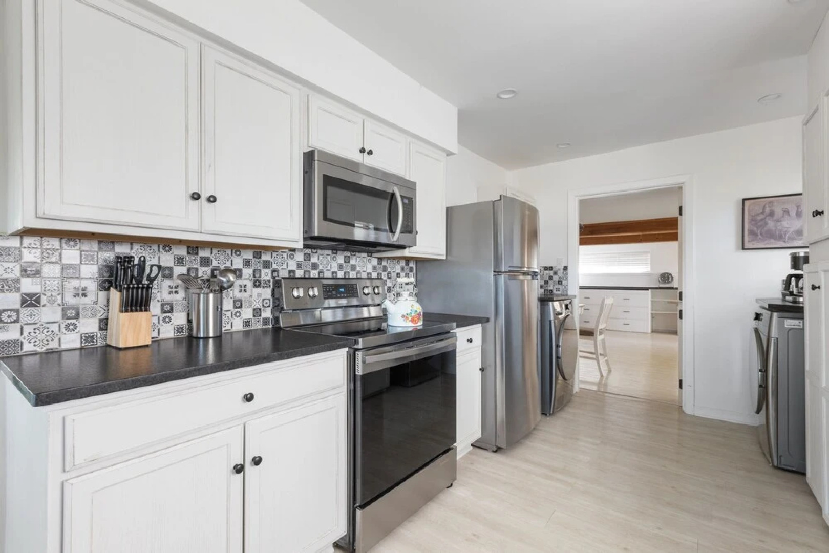 Guadalupe Bluff Farmhouse 3 Bedroom Home by RedAwning