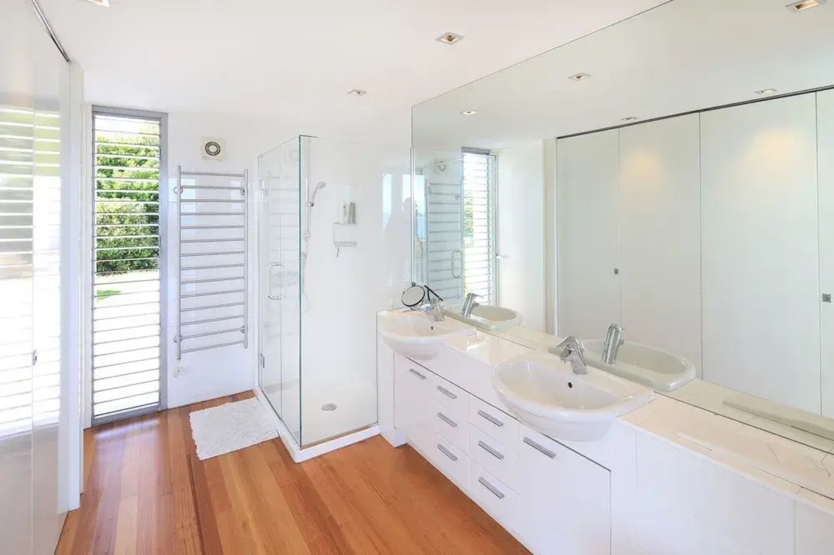Nikau Estate