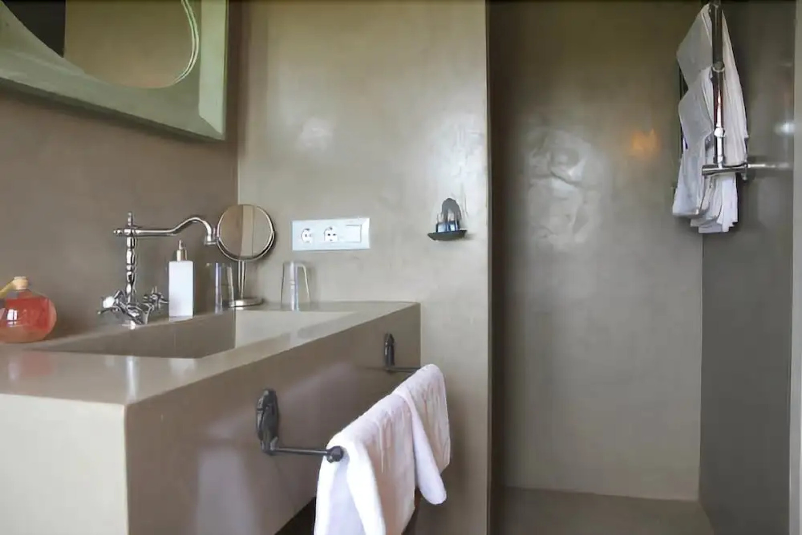 Hostal Nou de Crespià