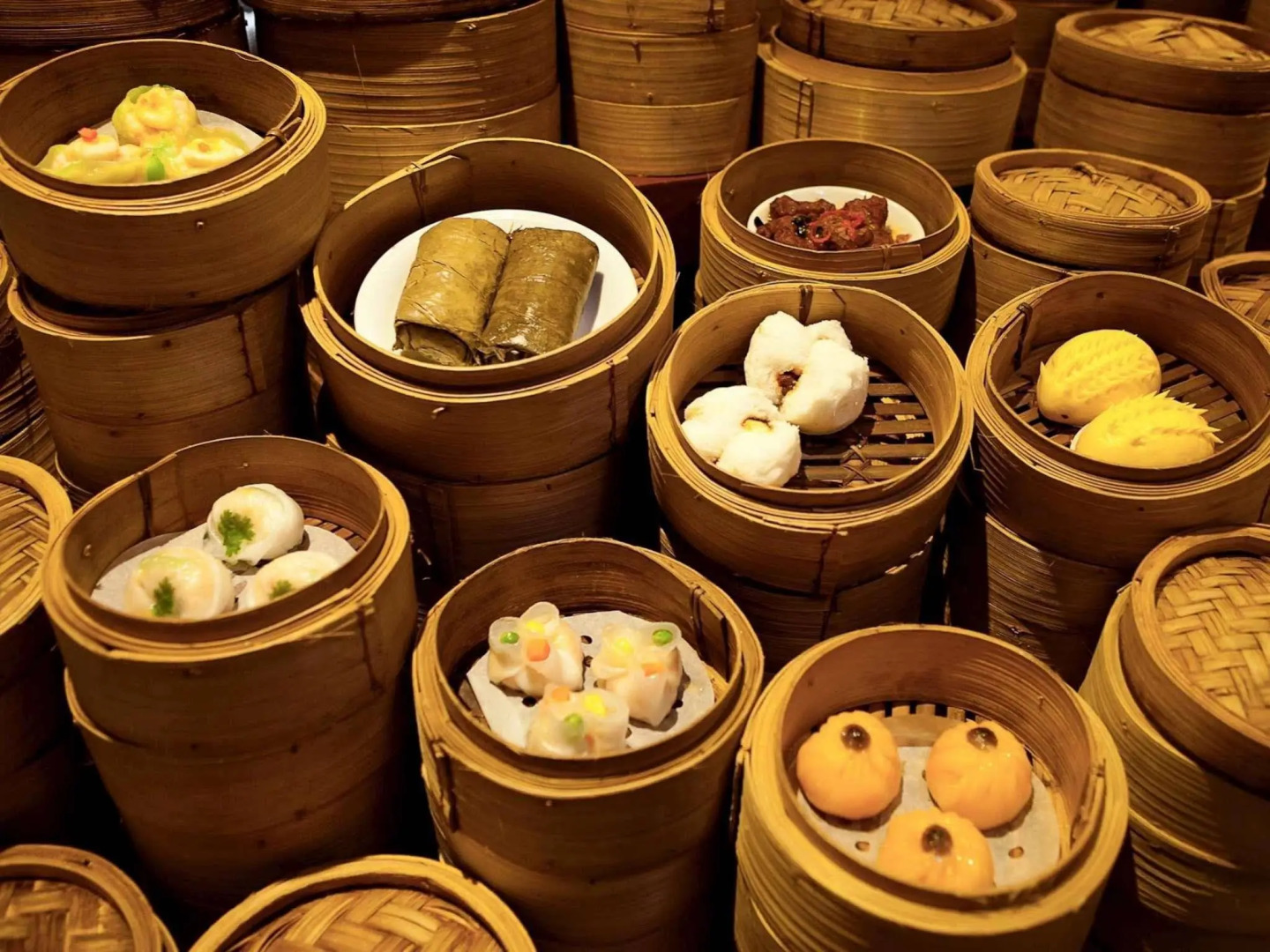 REDTOP Hotel & Convention Center