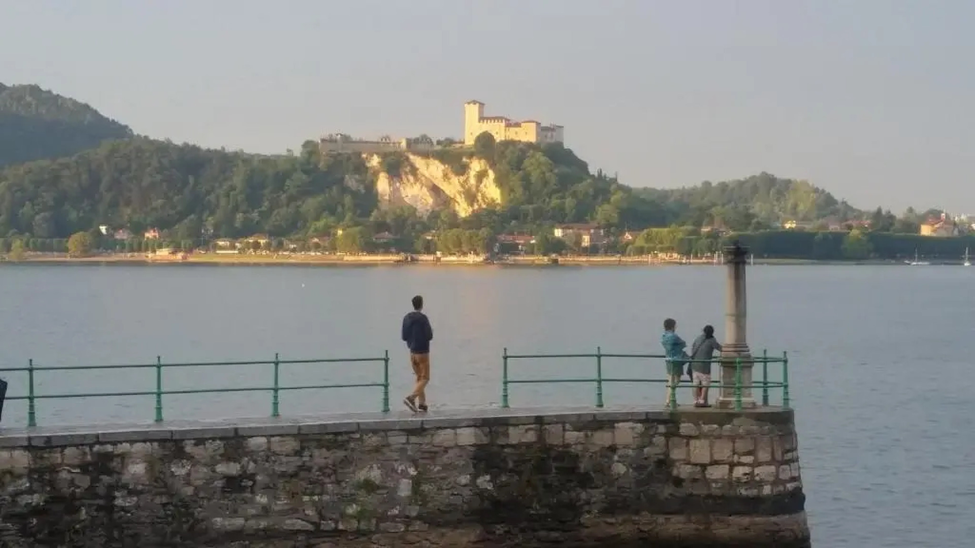 Arona Prestige Apartments