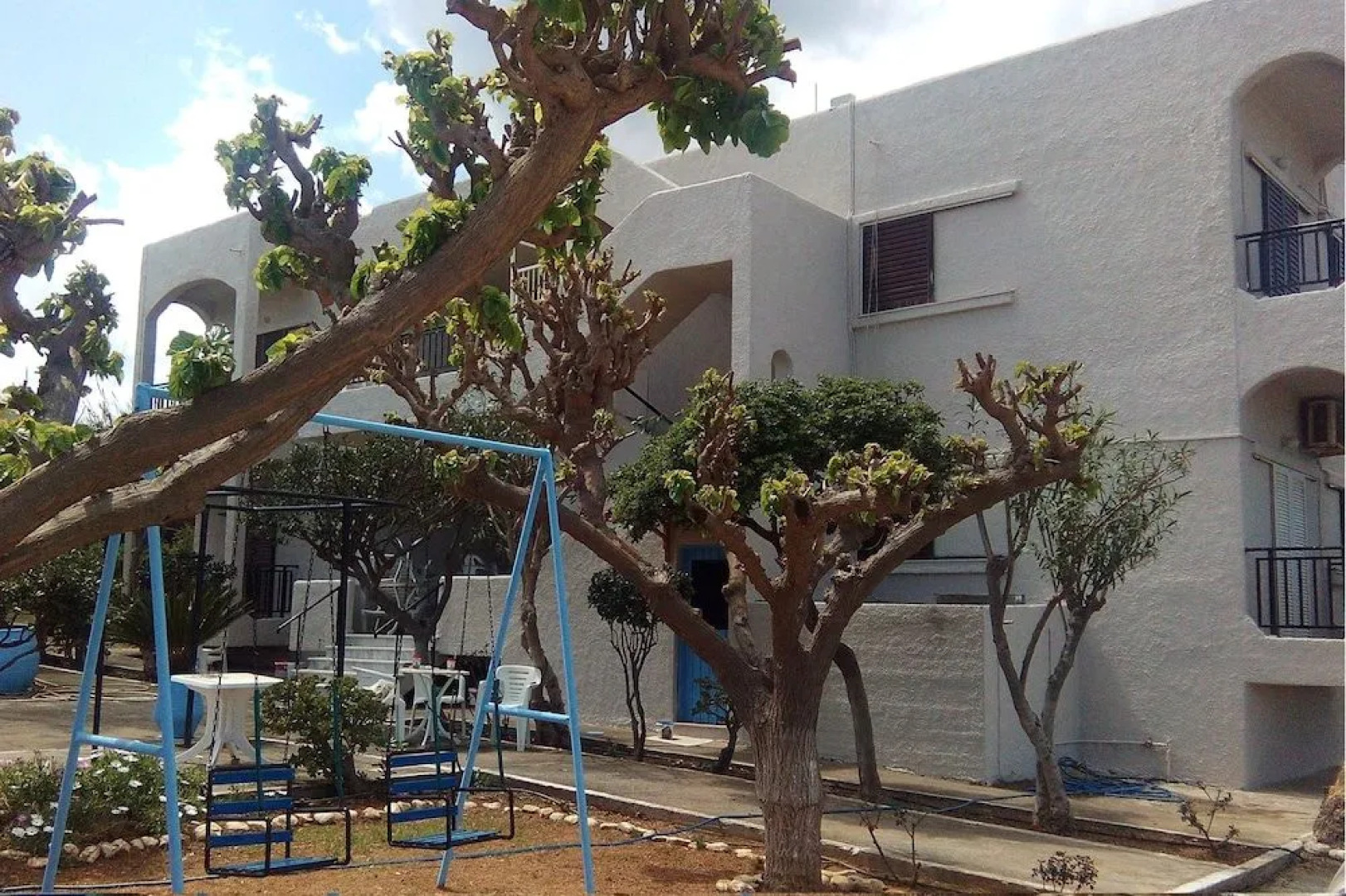 Отель AndysGardens