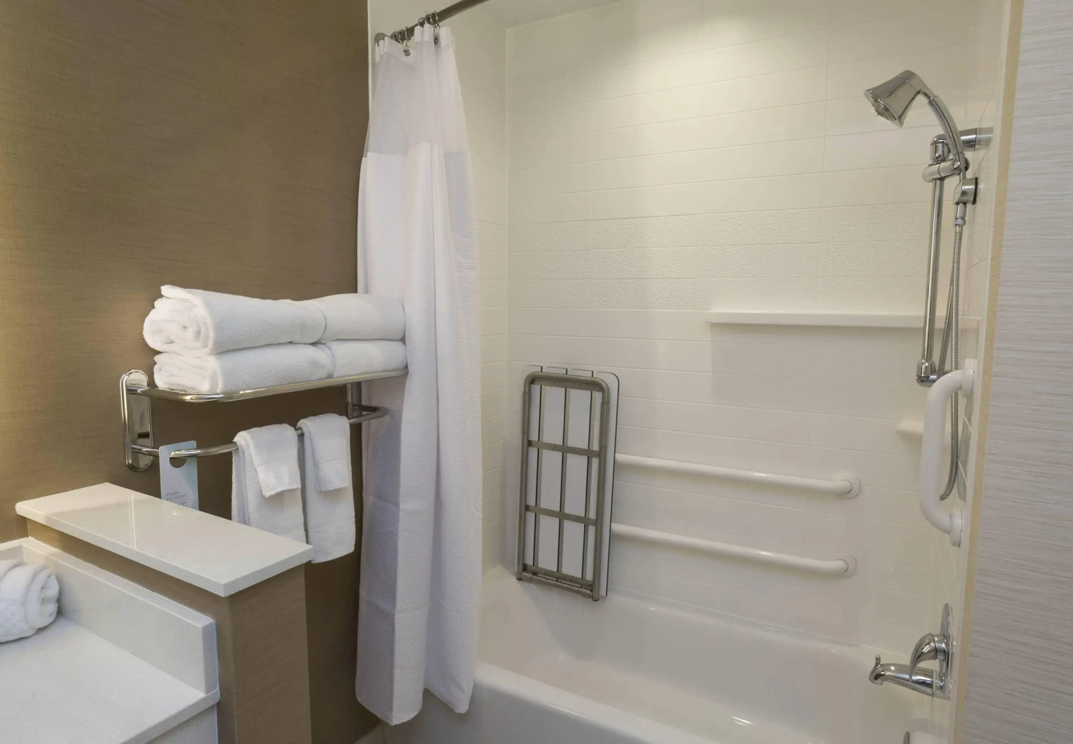 Fairfield Inn & Suites by Marriott Geneva Finger Lakes