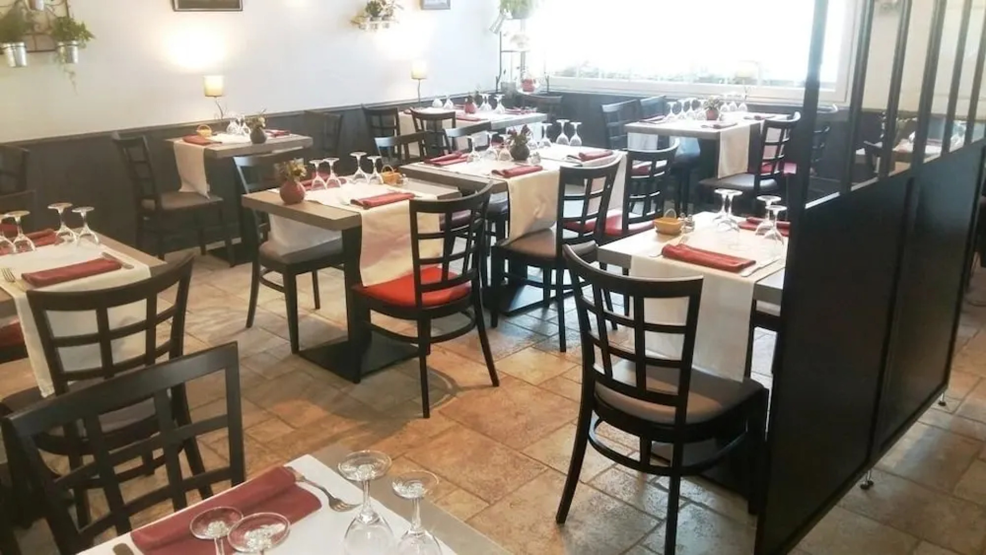 Hotel Restaurant L'Emeraude