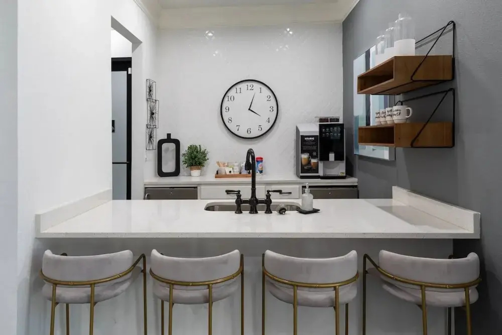 Landing Apartments - Lewisville